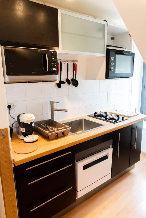 Appartement rien que pour vous proche centre ville Laval  Extérieur photo