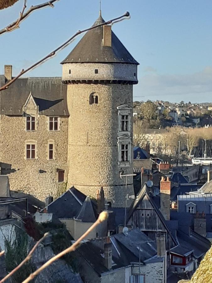 Appartement rien que pour vous proche centre ville Laval  Extérieur photo