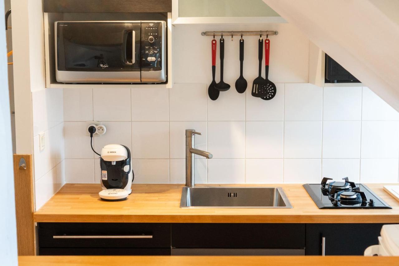 Appartement rien que pour vous proche centre ville Laval  Extérieur photo